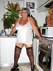 Mature granny milf spanking sex pics